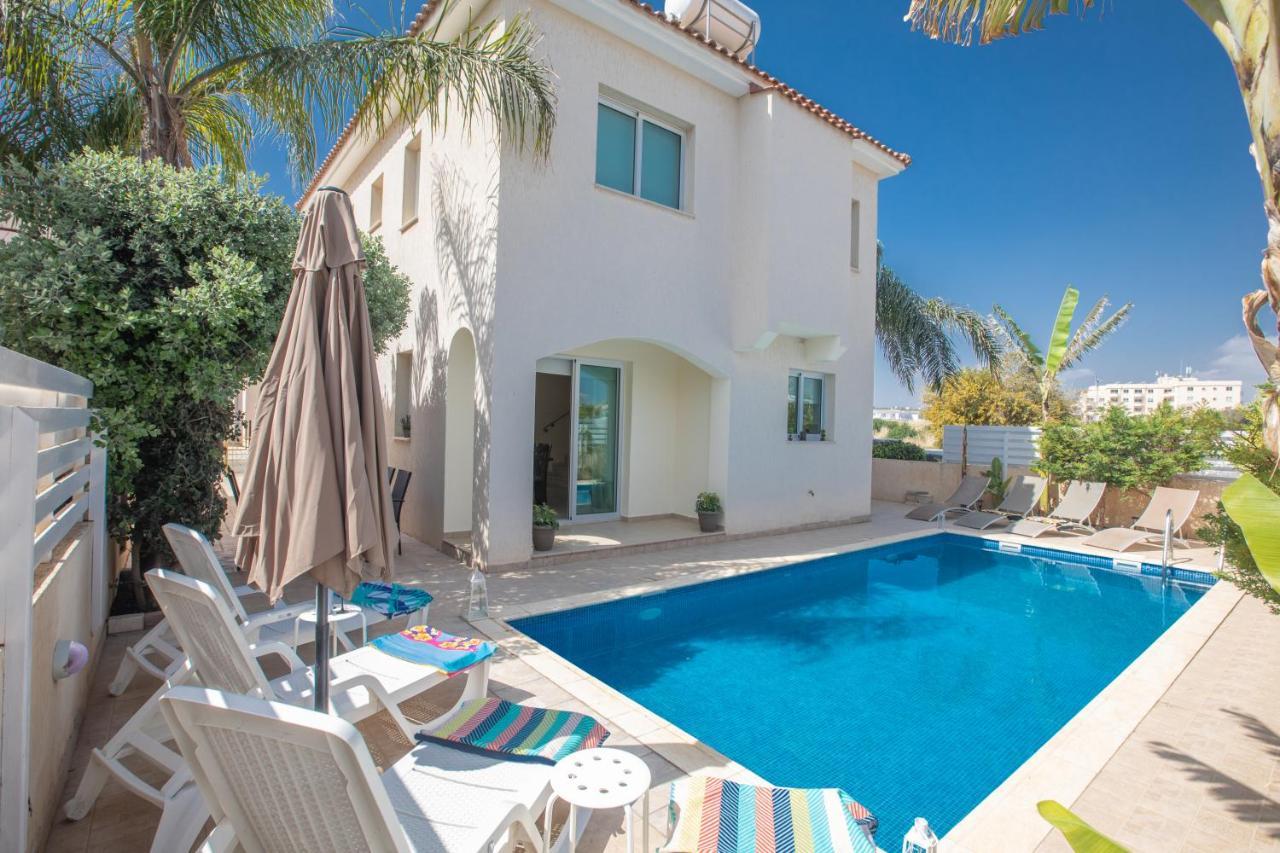George'S Lux Villa Protaras Esterno foto